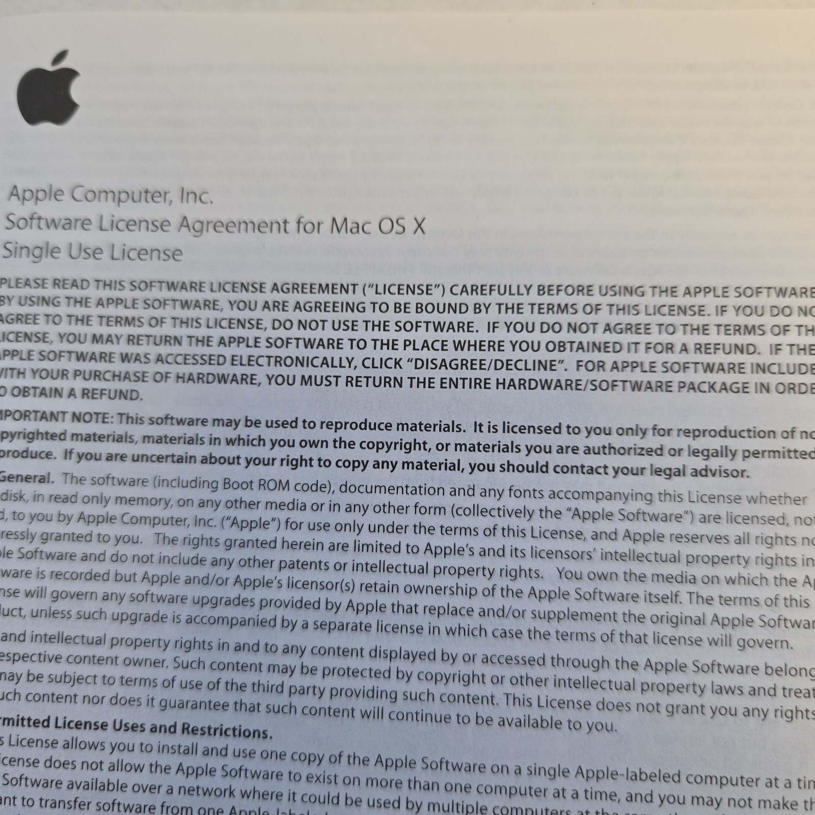 Boxed Apple Mac OS X 10.4 Tiger (MA453Z/A)