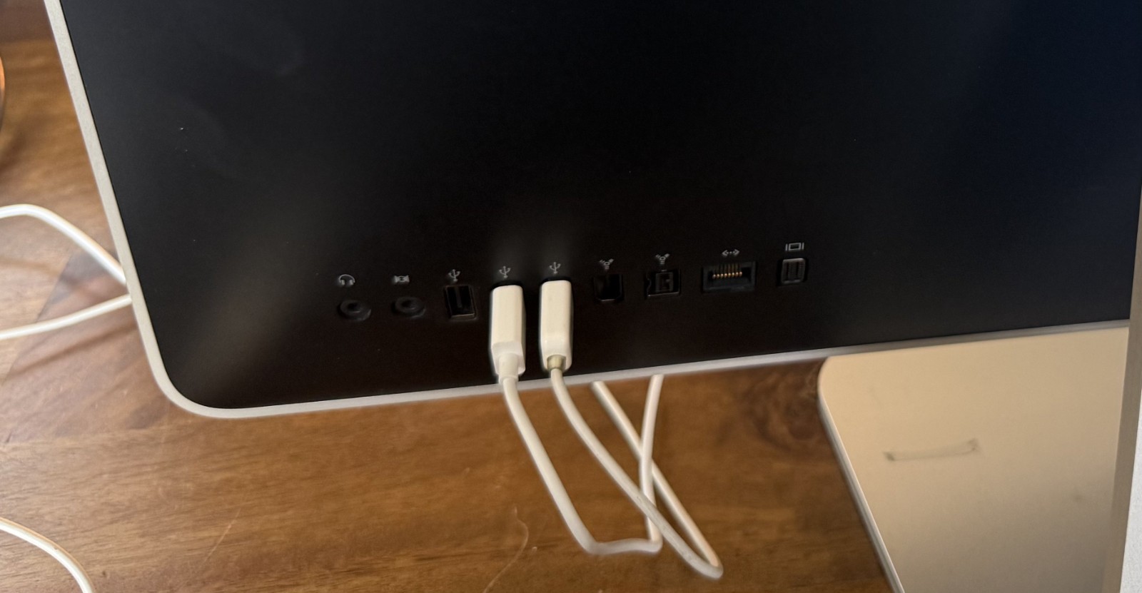 iMac „Core 2 Duo” 2.4 24″ (2009)