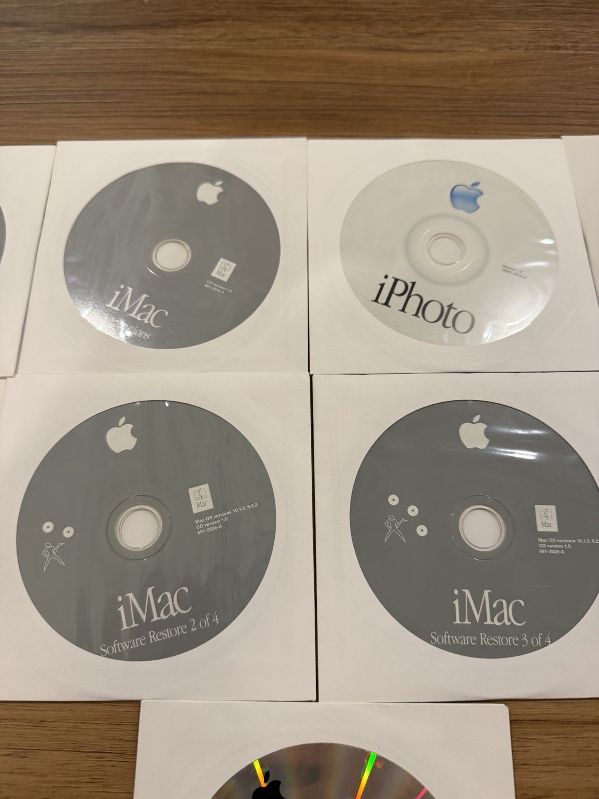 Apple iMac OS X Install Disks 10.1.2 + Applications + iMac Software Restore