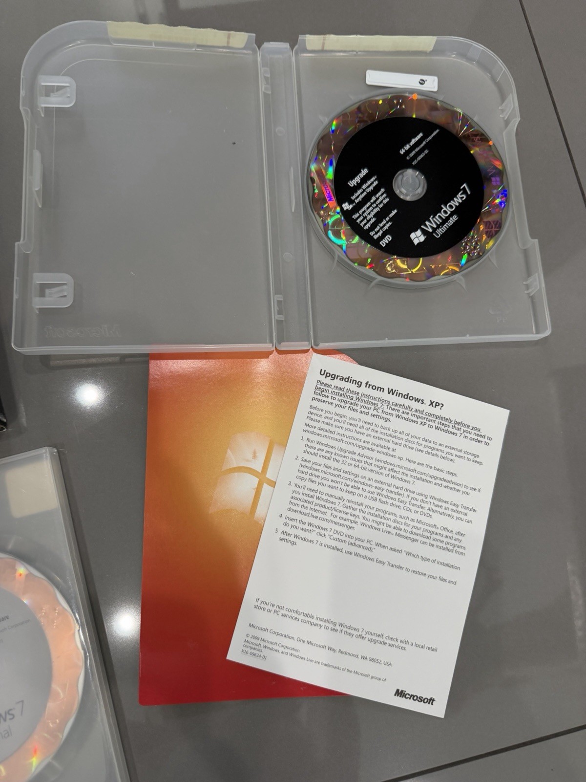 Microsoft Windows 7 Ultimate 32 Bit and 64 Bit DVDs Box License Key