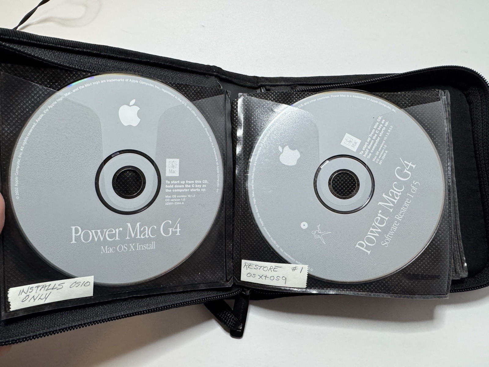 Case of 20 Apple Install Disks For Various Apps & Programs (Mac OS X v10.2, G4)