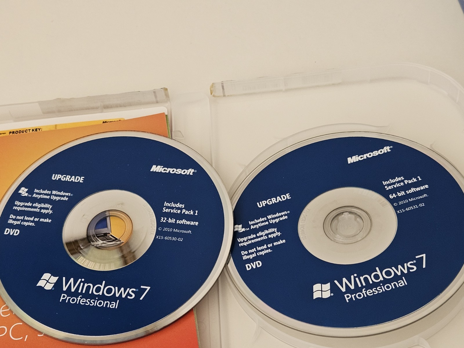 Microsoft Windows 7 Professional UPGRADE 32/64 Bit w/ Product Key Serial Code