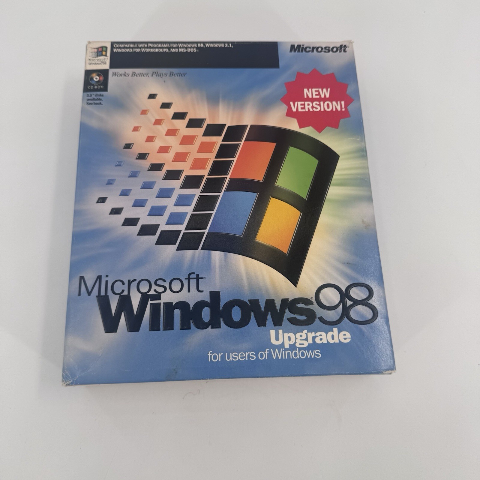 Microsoft Windows 98 Upgrade Big Box: CD, Key Code, Book, Ad Inserts Vintage