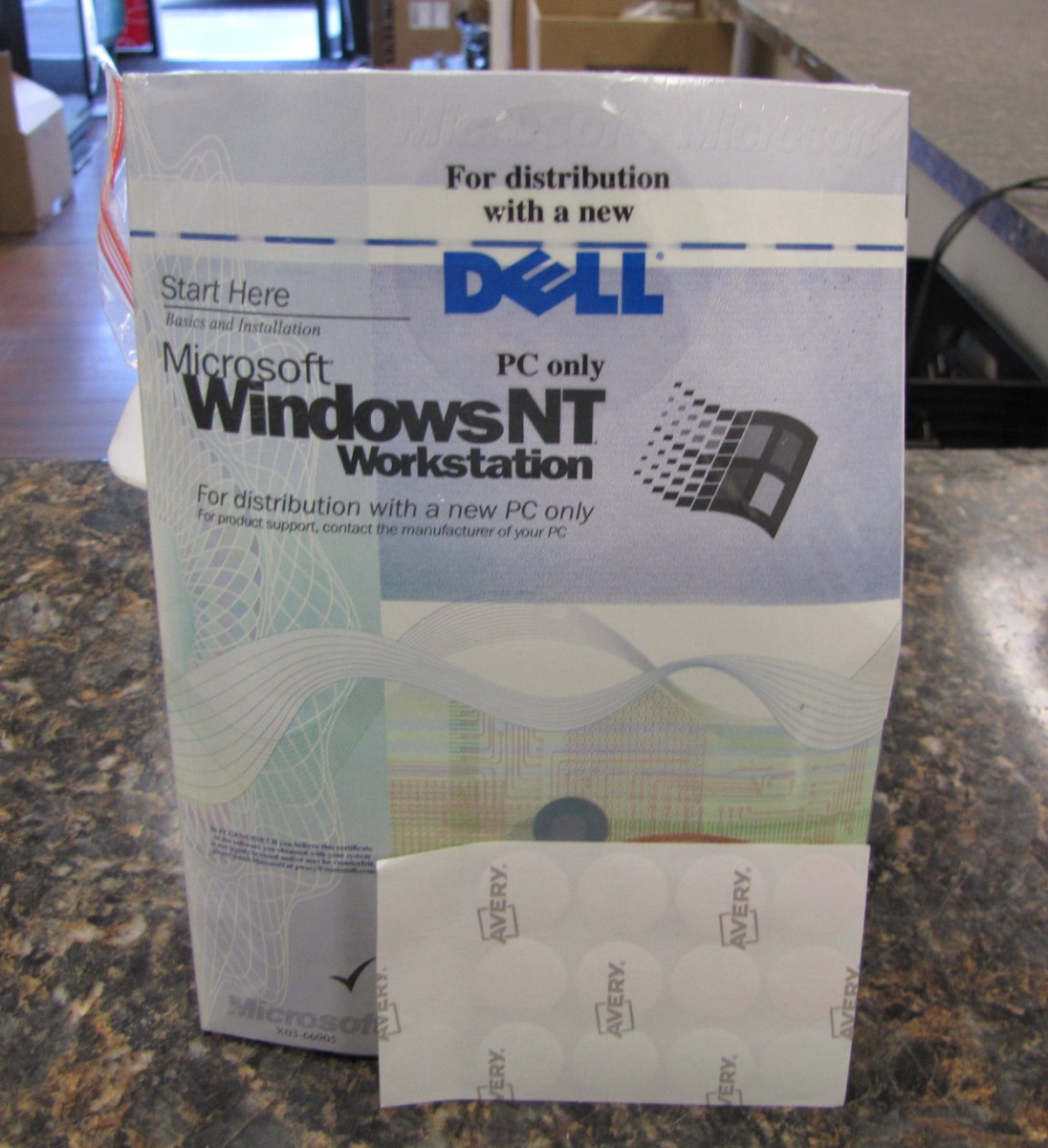 Microsoft Windows NT Workstation 4.0 – CD & Floppy – New Sealed – JD526