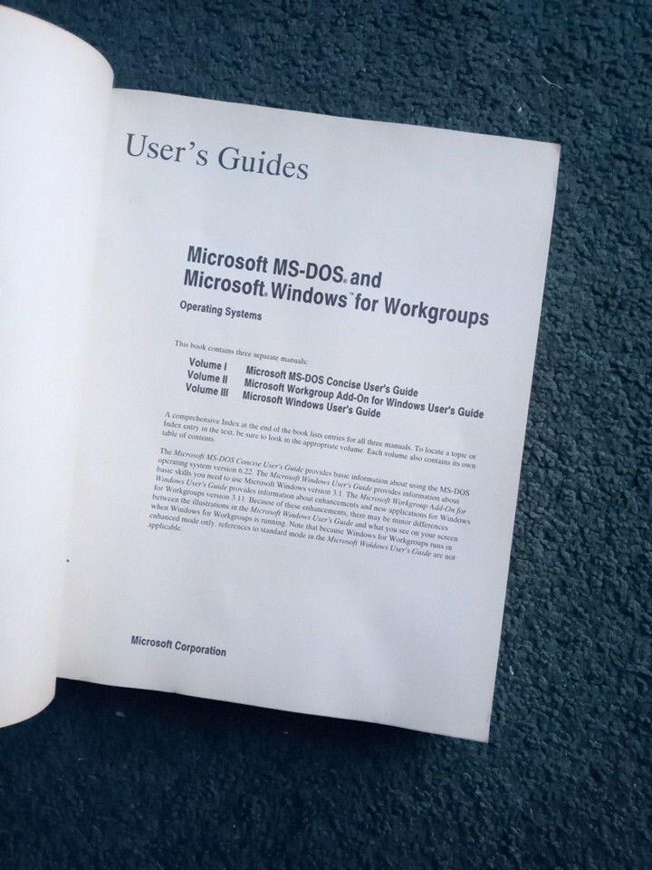 Early Vintage Microsoft Windows For Workgroups & MS-DOS Book Printed USA in 1994