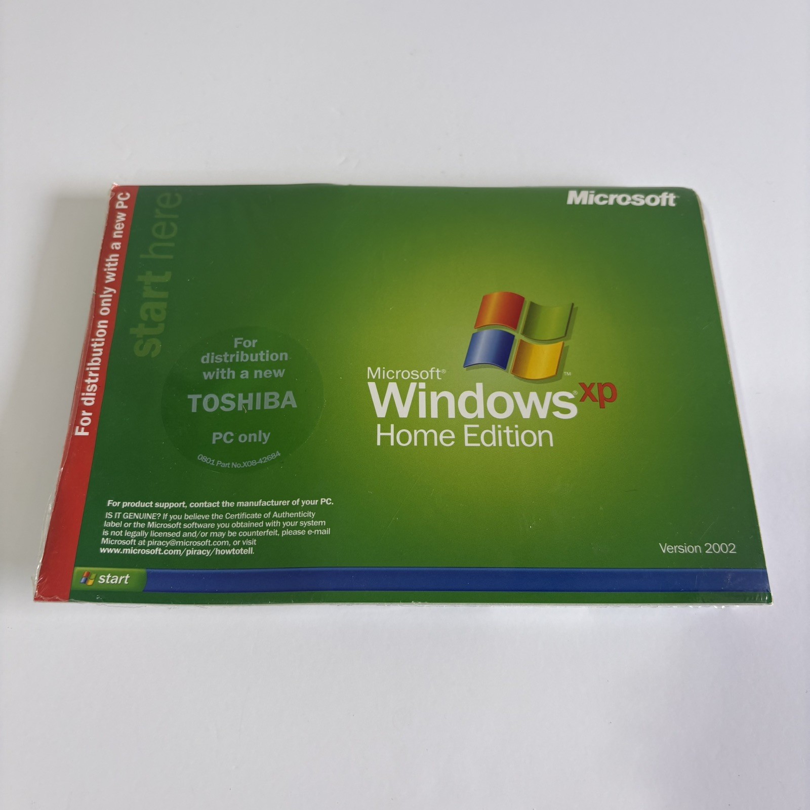 Microsoft Windows XP Home Edition 2002 (Brand New Factory Sealed) Toshiba PC Ver