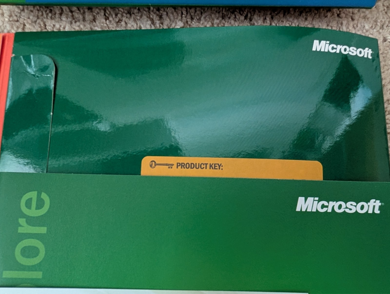 Microsoft Windows XP Home Edition Upgrade Retail Package W/ Product Key English