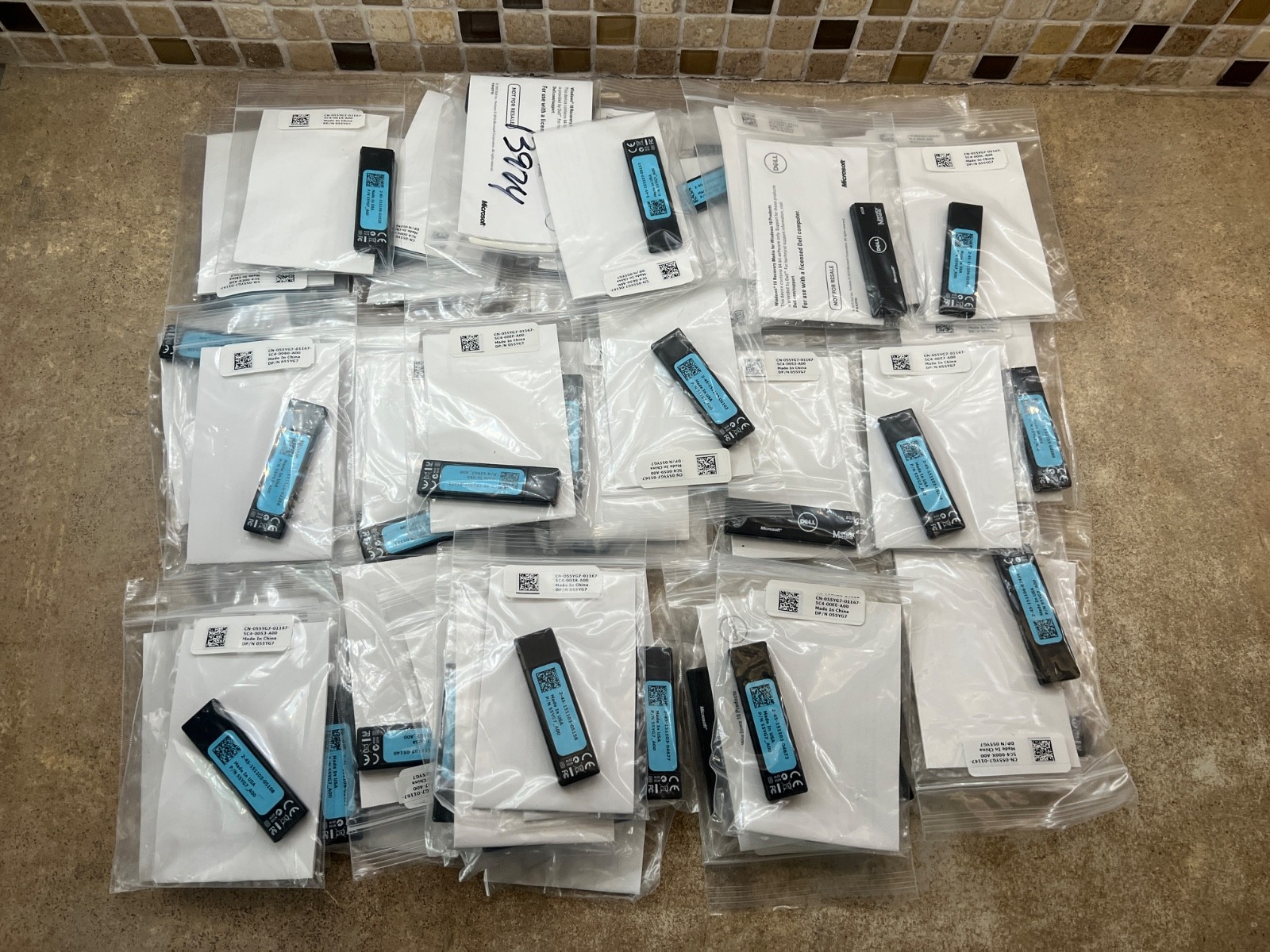Lot of 48 Dell Mentor Media Windows 10 55YG7_A00 Boot Drive USB