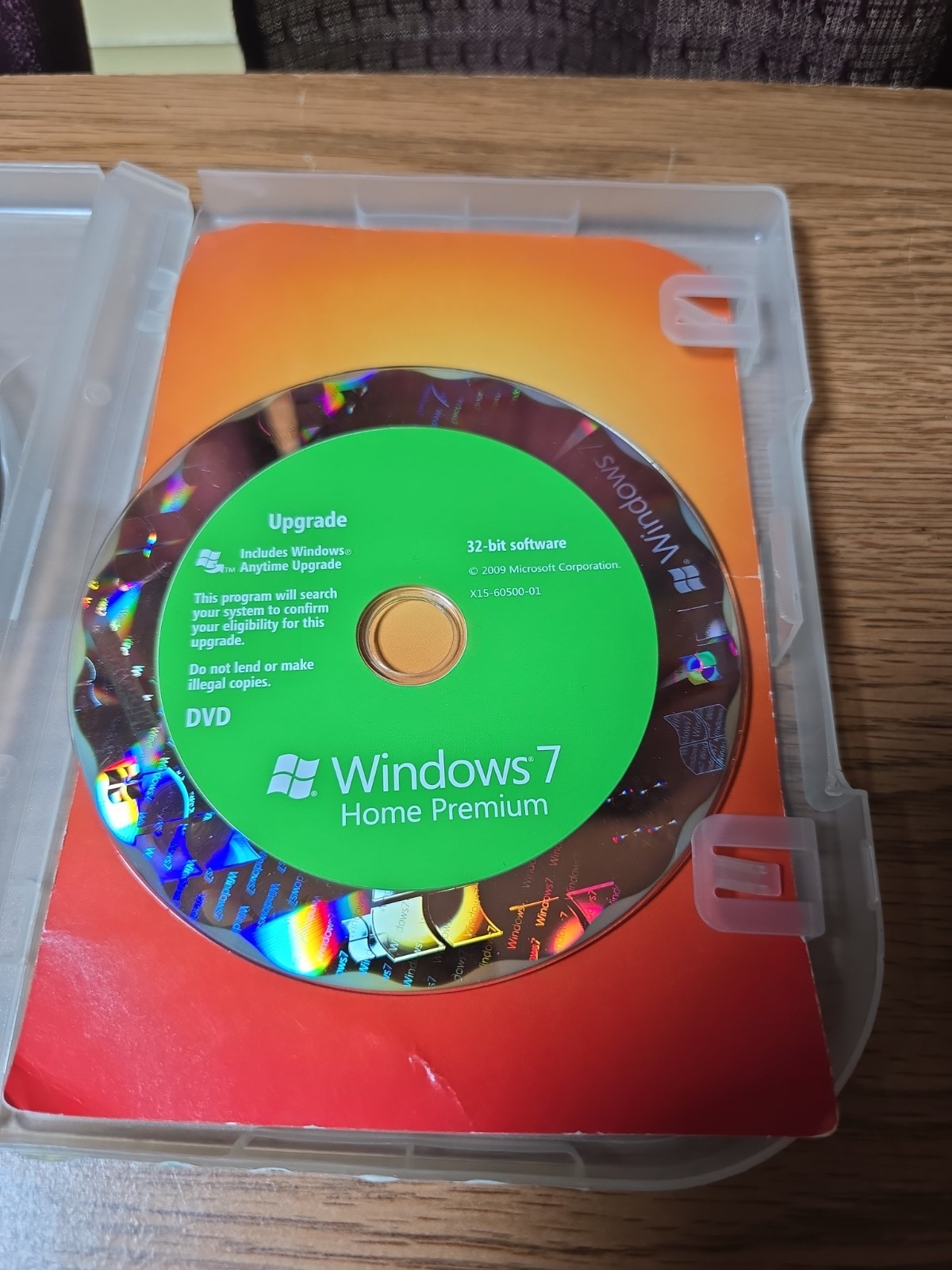 Microsoft Windows 7 Home Premium 32 & 64 Bit Version DVD w/ Product Key