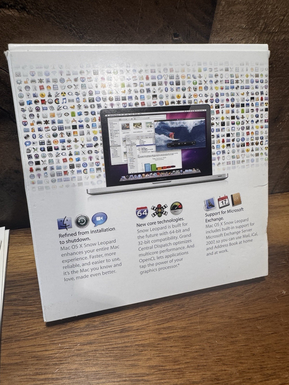 Apple Mac OS X Snow Leopard 10.6.3 Retail Install DVD MC573Z/A With Stickers