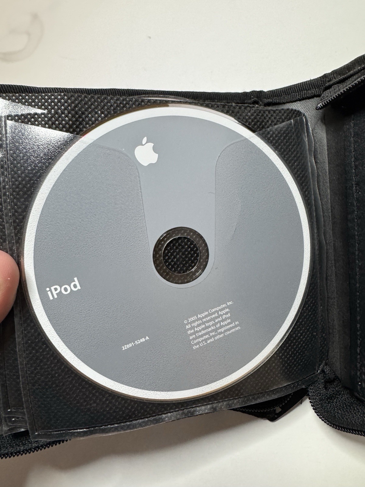 Case of 20 Apple Install Disks For Various Apps & Programs (Mac OS X v10.2, G4)
