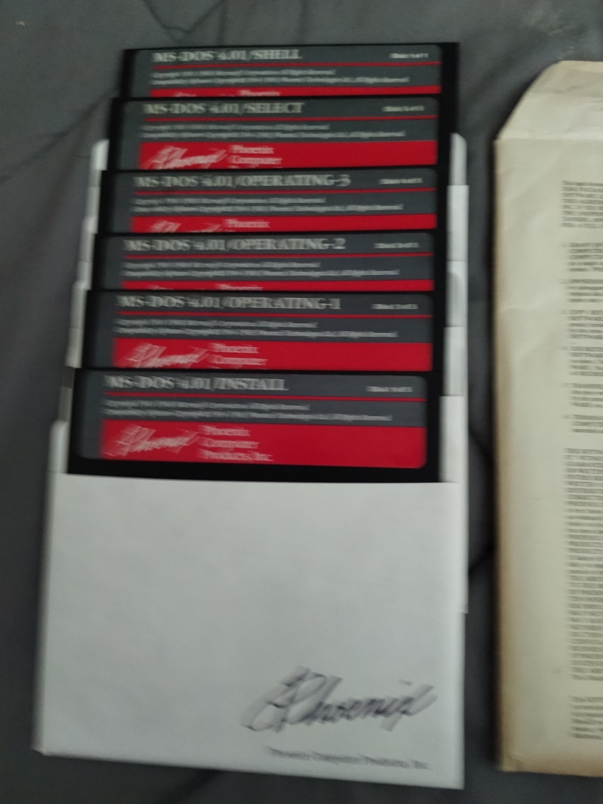 MS-DOS Operating System Version 4.01 On 5.25″ Floppy Disks Phoenix Computer
