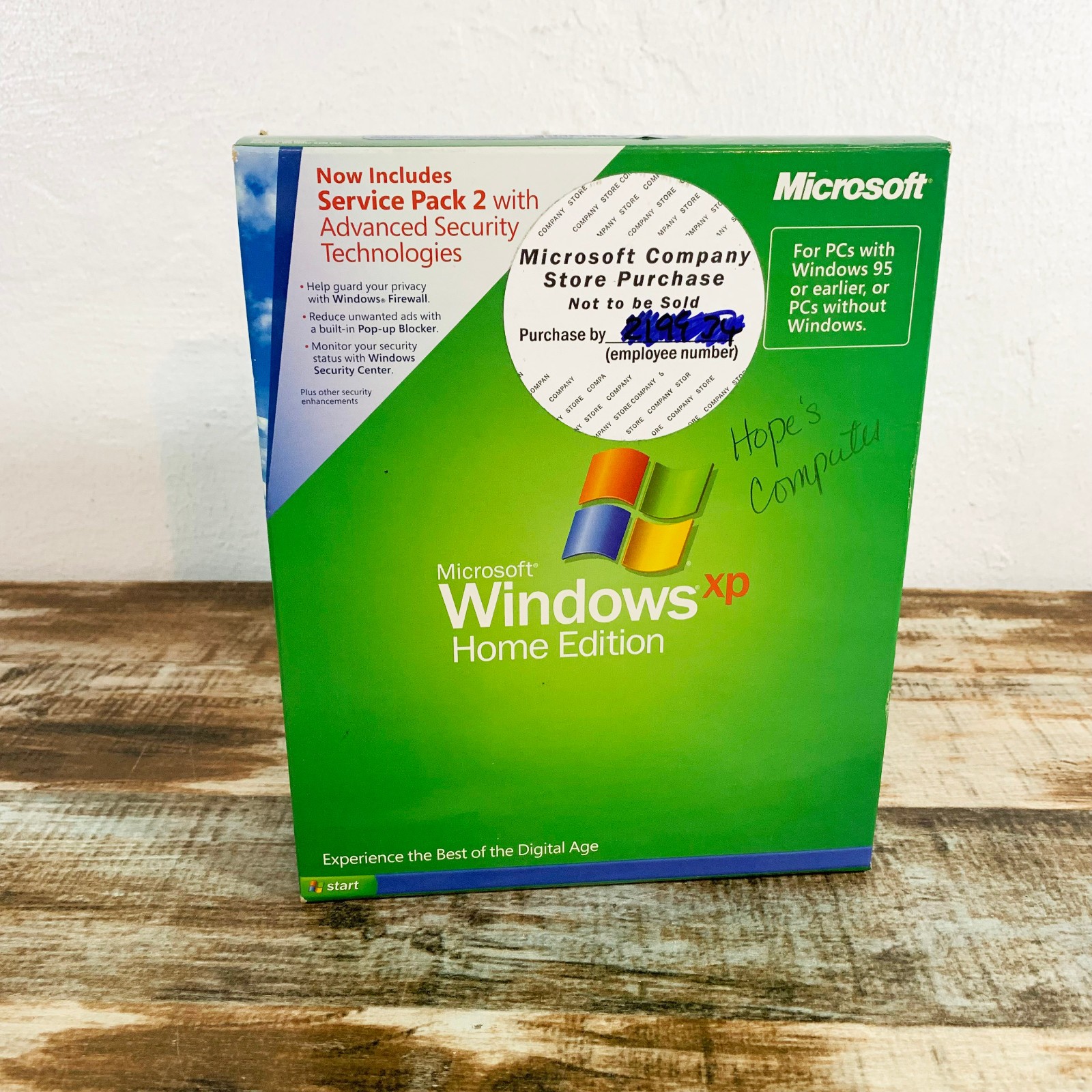 Microsoft Windows XP Home Edition Version 2002 – CD-ROM w/ Product Key