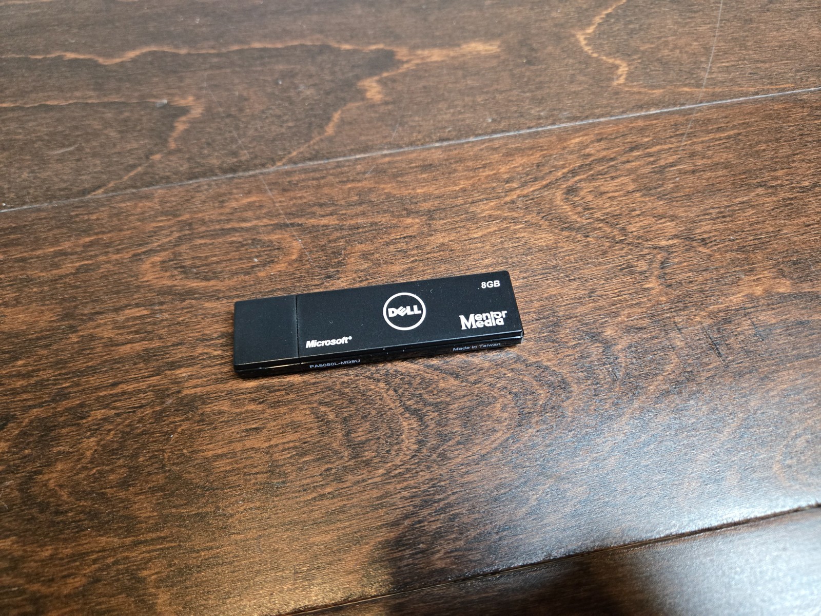 Dell Microsoft Windows 8.1 OS PC P/N KR2H9_A00 Recovery Restore Media USB Stick