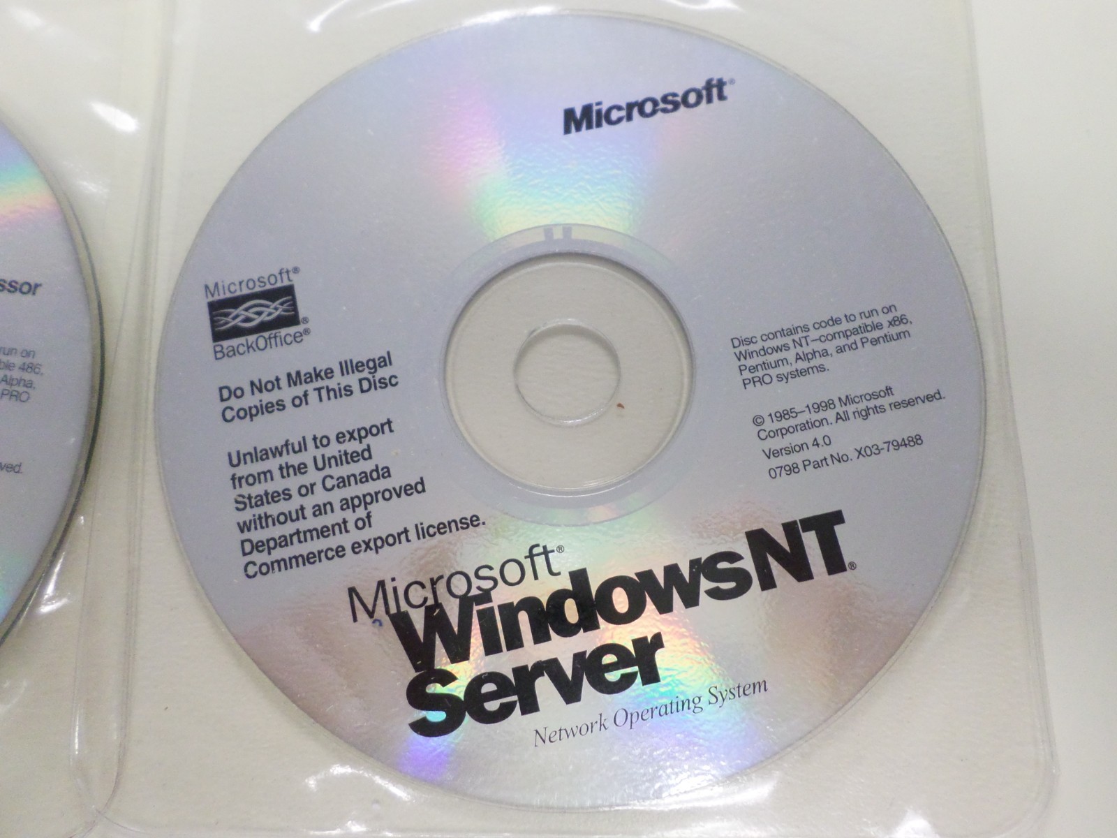 Microsoft Windows NT Service Pack 3 and Server For Workstation/Server With 4 CD
