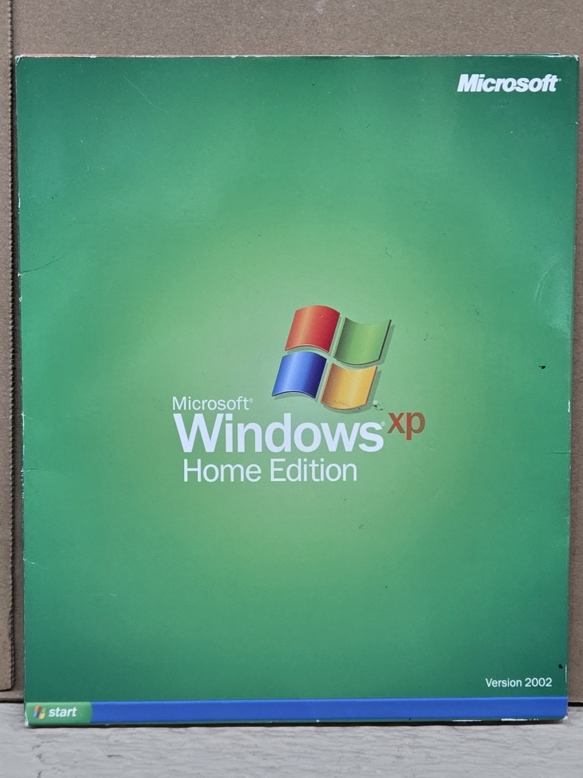 Windows XP Home Edition Upgrade 2002 with Product Key and Disc