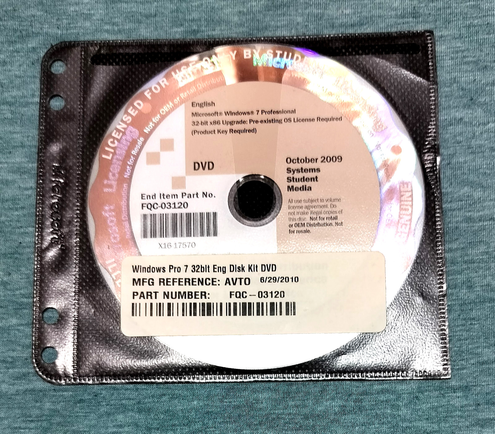 Windows 7 Professional Upgrade 32 Bit Disc Preowned in Original Sleeve