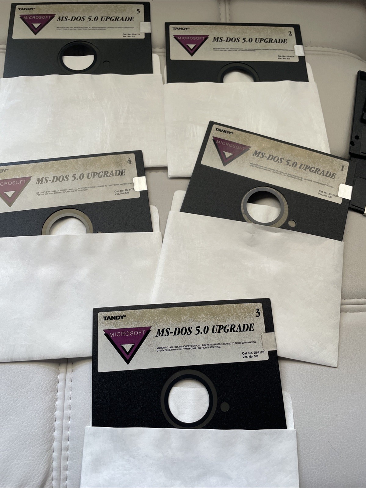 TANDY MS-DOS 5.0 Upgrade System on 5.25″ & 3.25 Floppy Disks Rare Vintage CPU