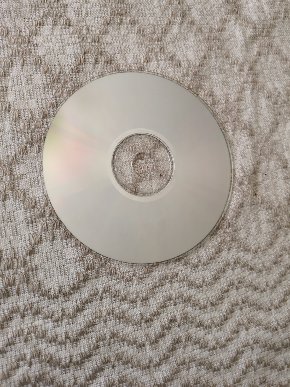 Vintage Microsoft Windows 98 Operating System Upgrade CD-ROM With Product Key