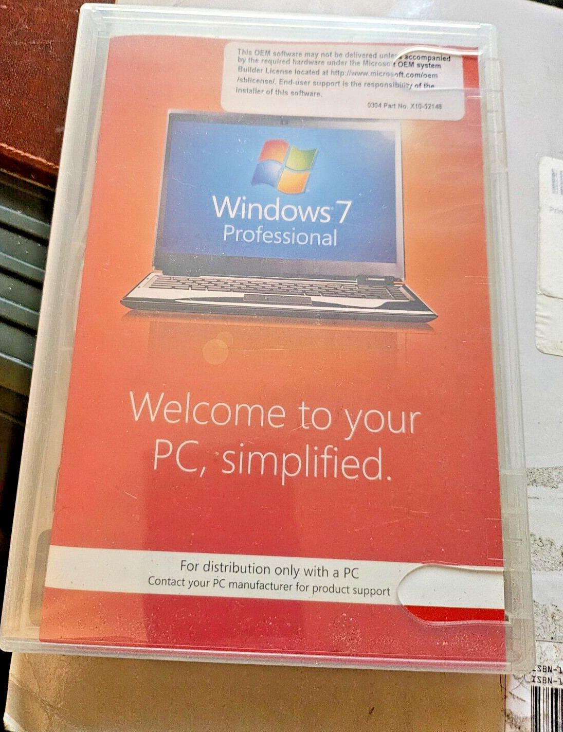 Microsoft Windows 7 Professional 64bit w/Service Pack 1 DVD NO Product Key