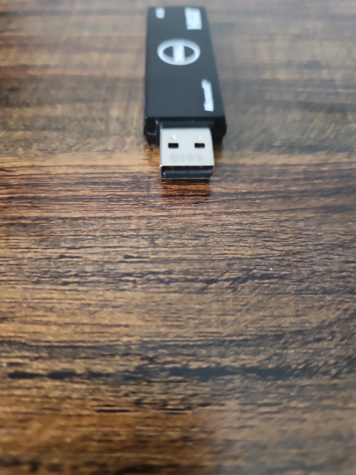 Dell: Microsoft Windows 7 Home – Recovery Restore USB Key – 8GB
