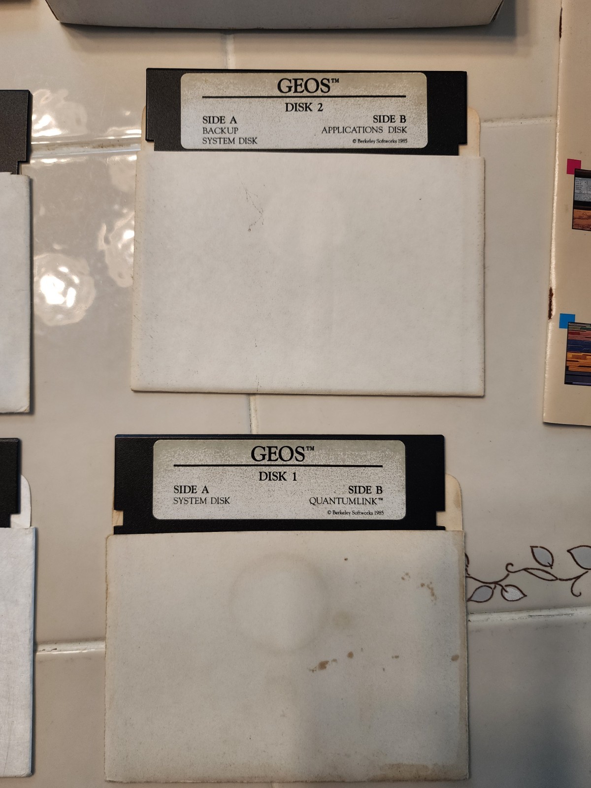 GEOS Graphic Environment Operating System (Commodore 64 / 128) Berkley Softworks