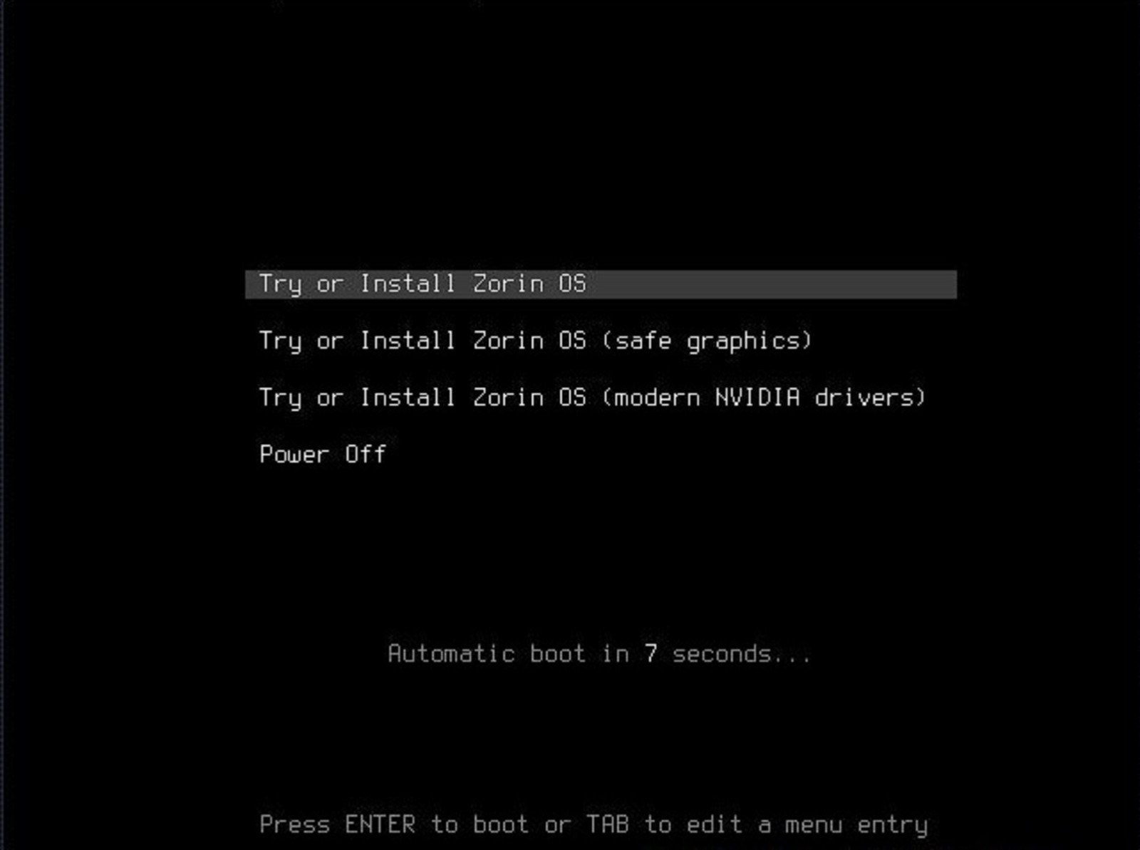 * Try/Install Linux : 3-in-1 Bootable USB Flash Drive – Mint, Ubuntu, Zorin OS *