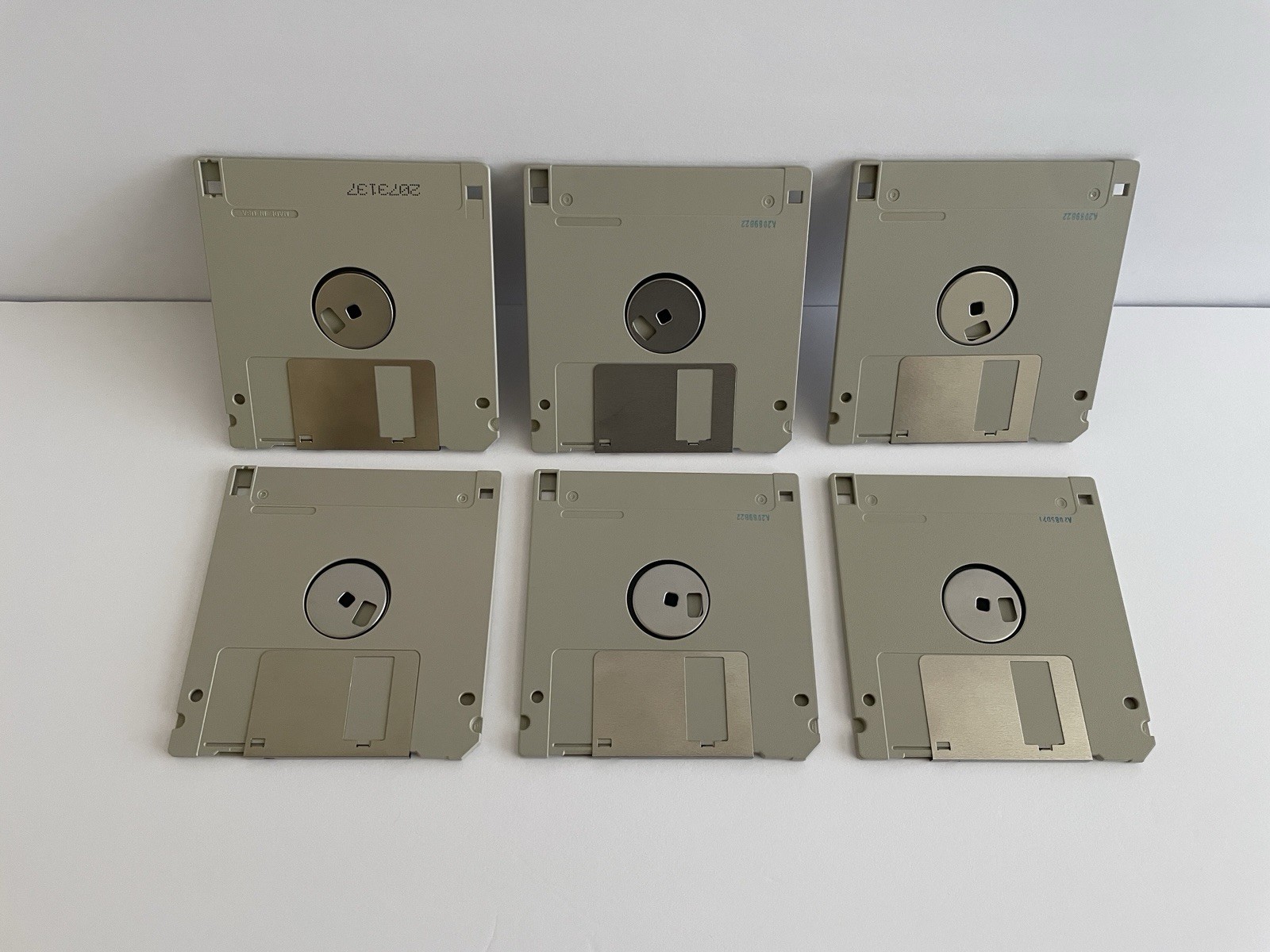 Microsoft Windows 3.1 Operating System 3.5″ Floppy Disk (1-6) Full Set – Retail