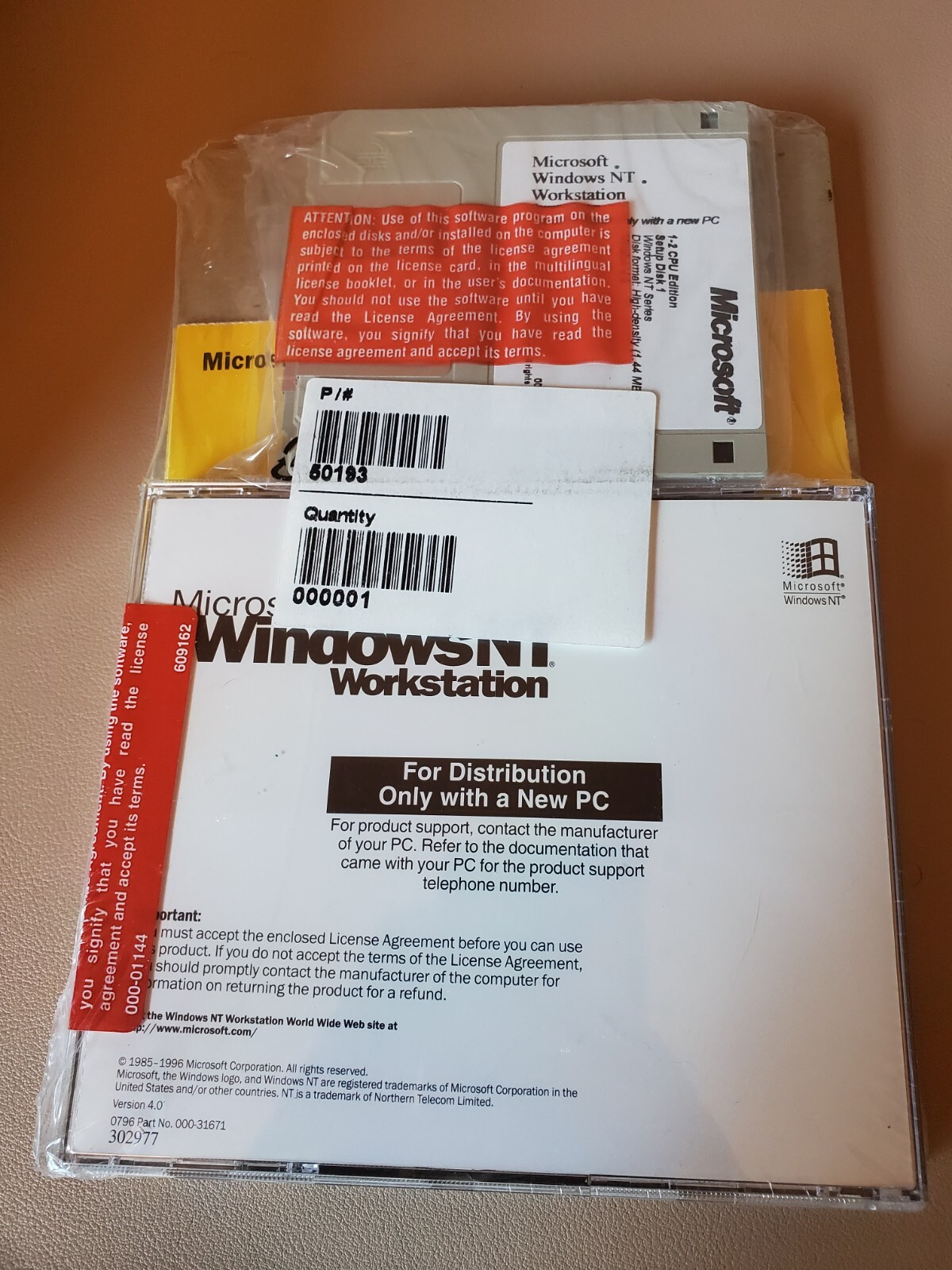 Windows NT Workstation 4.0 CD-ROM/Diskette Brand New Sealed Version 4.0