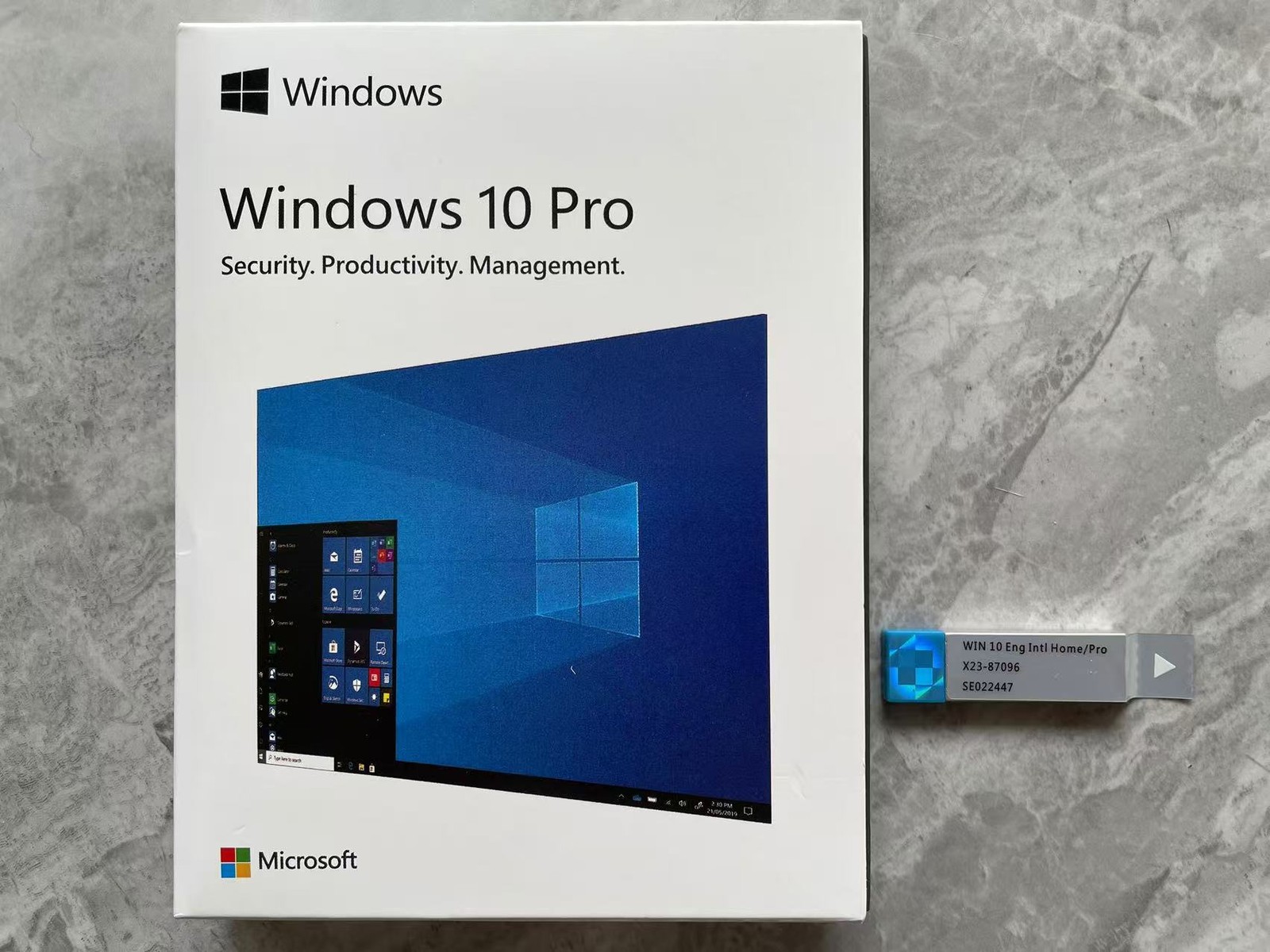 FREE SHIP Microsoft Windows 10 Professional ,32-bit,64-bit, USB New-Sealed