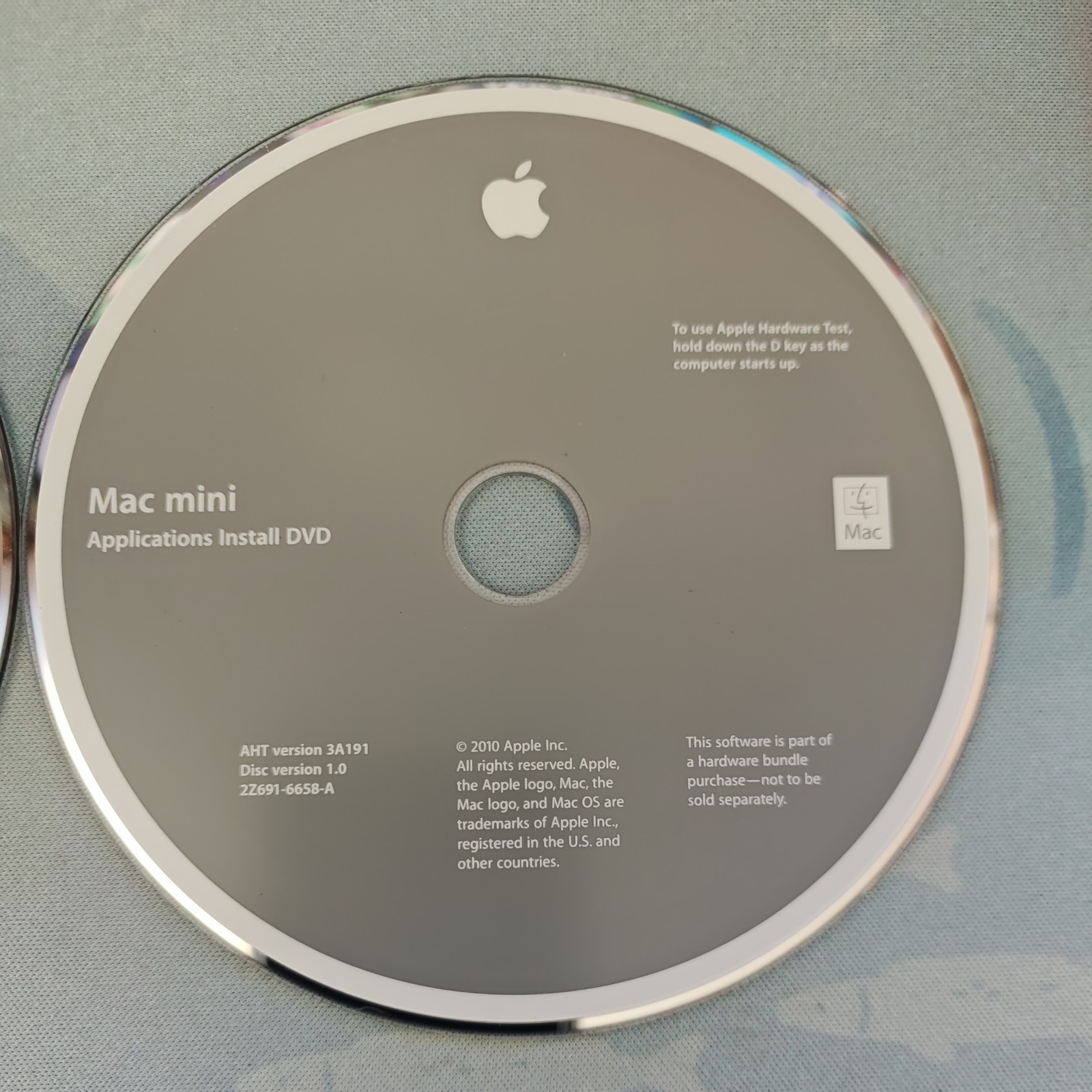 Apple Mac Mini 2010 Mac OS X Install 10.6.3 & Applications DVD OEM