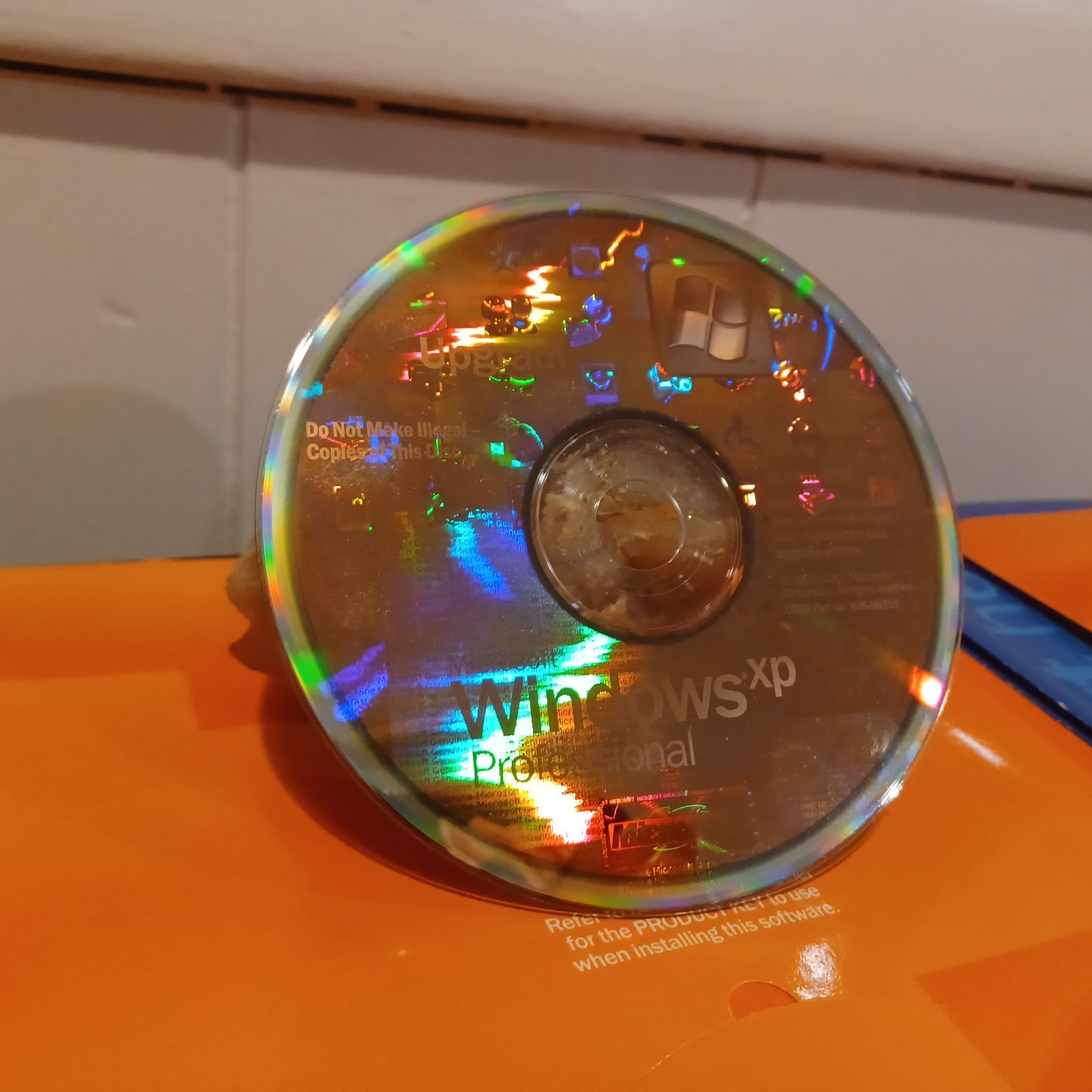 Microsoft Windows XP Professional Upgrade English Retail Version MS PRO + SP 2 +