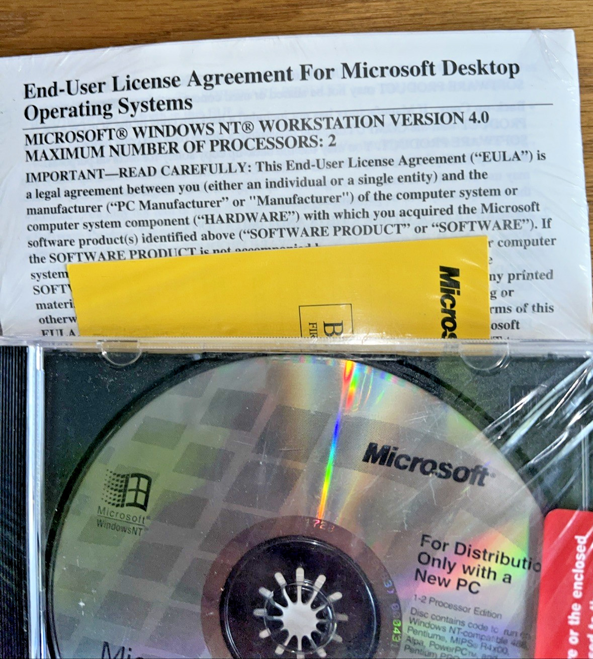 NOS Microsoft Windows NT Workstation 4.0 SP3 CD-ROM, 3.5 Floppies, Manual & COA