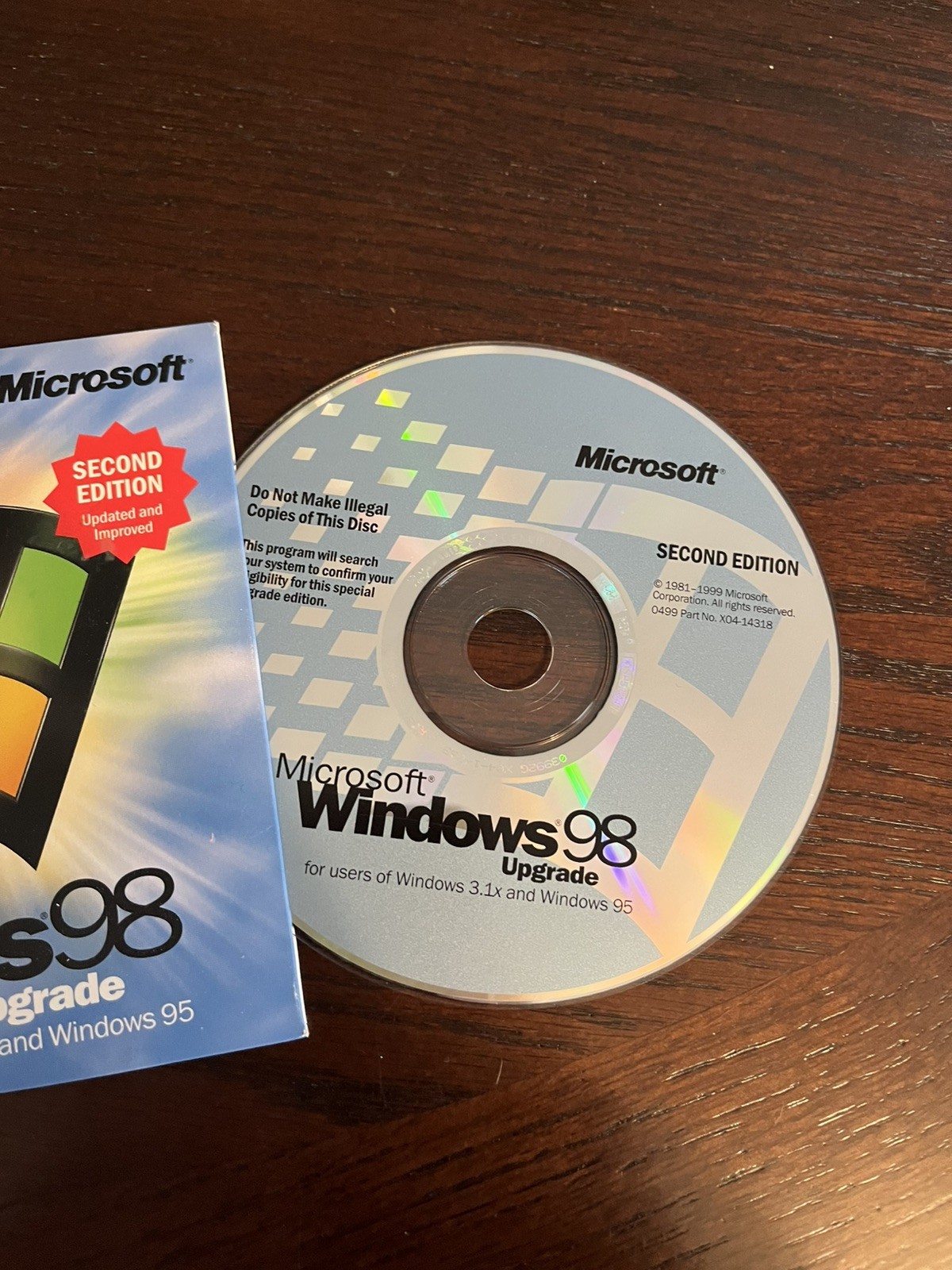 Microsoft Windows 98 Upgrade For Windows Users CD-ROM w/ Product Key