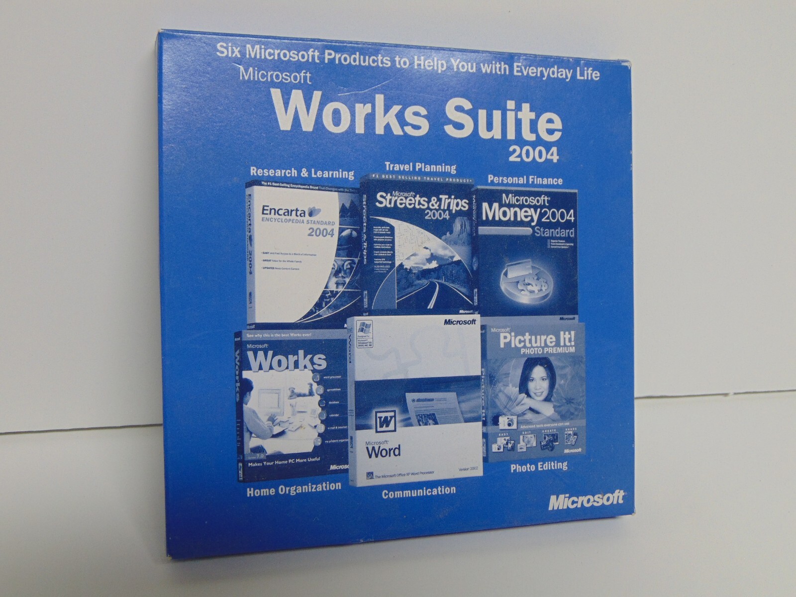 Microsoft Works Suite 2004 = 5 CDs + Product Key! EUC (Excellent Used Condition)