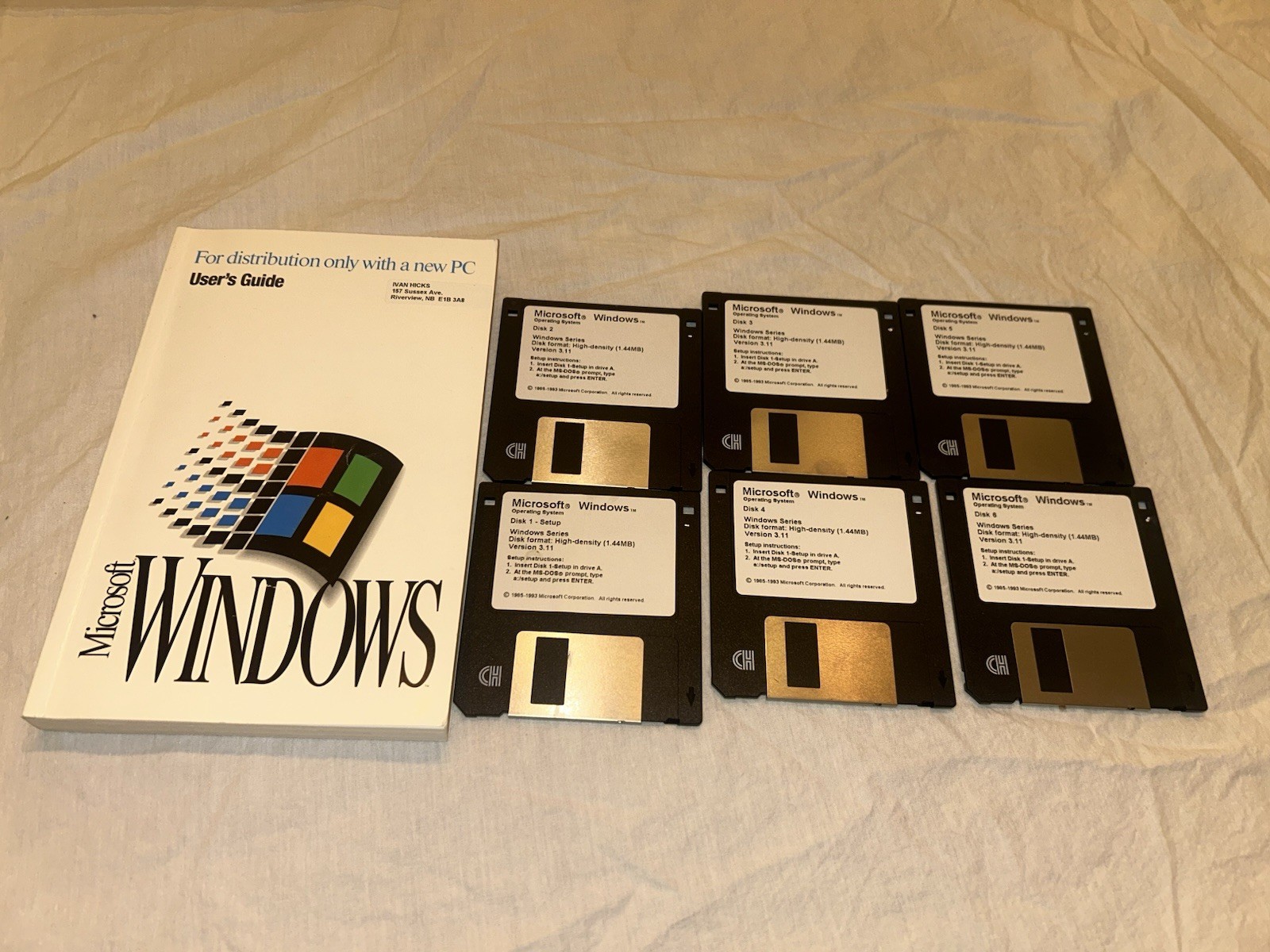 Microsoft Windows Operating System 1-6 Floppy Disks 1993 Version 3.11 W/manual
