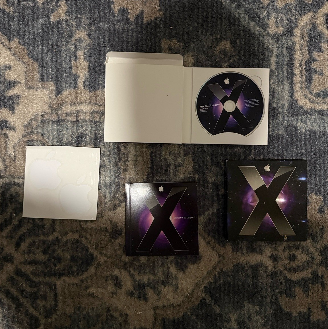 Apple Mac OS X Leopard 10.5 Retail Box wOriginal + Apple Replacement CD Untested