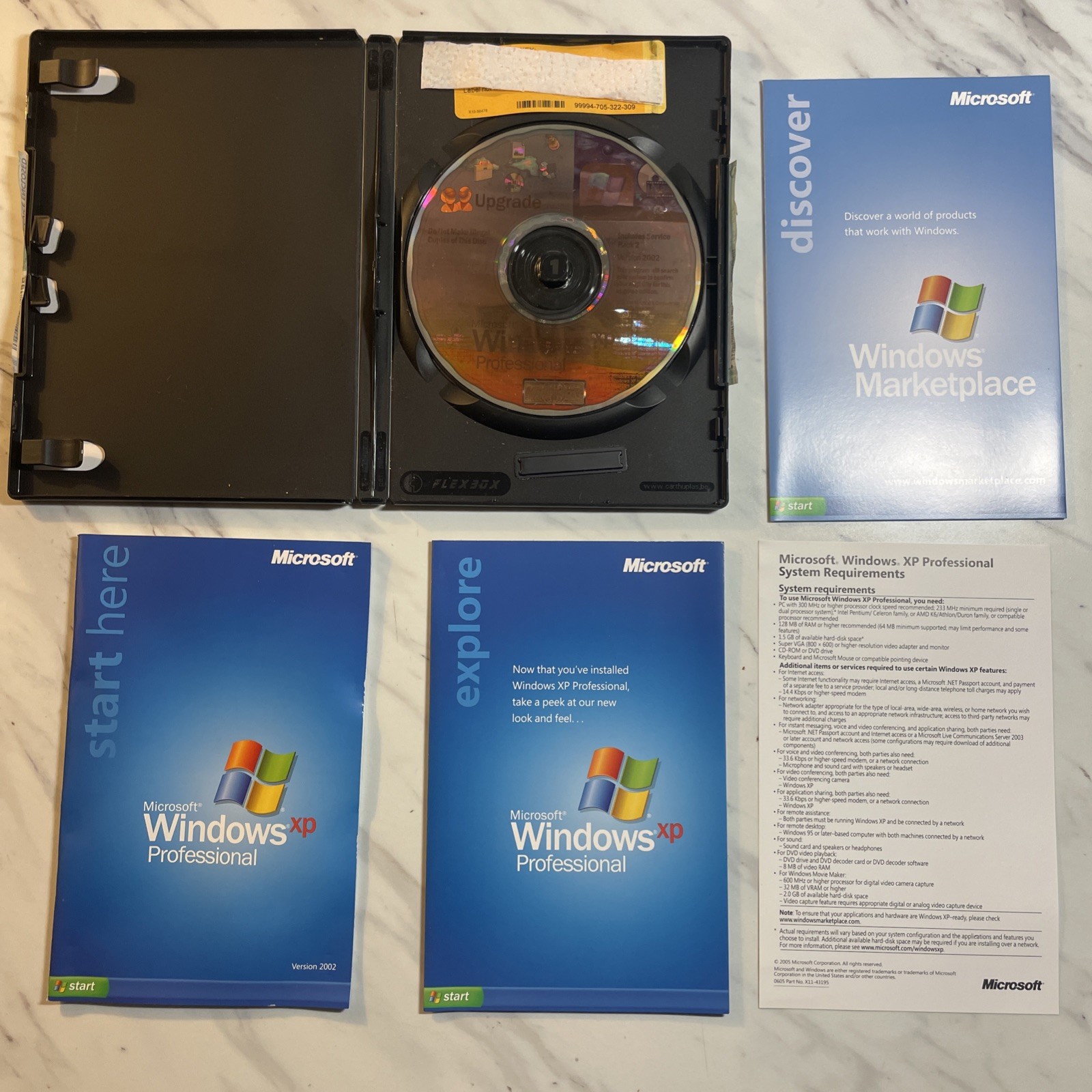 Microsoft Windows XP Professional Upgrade Services Kit CD w/Key – Vintage 2000s
