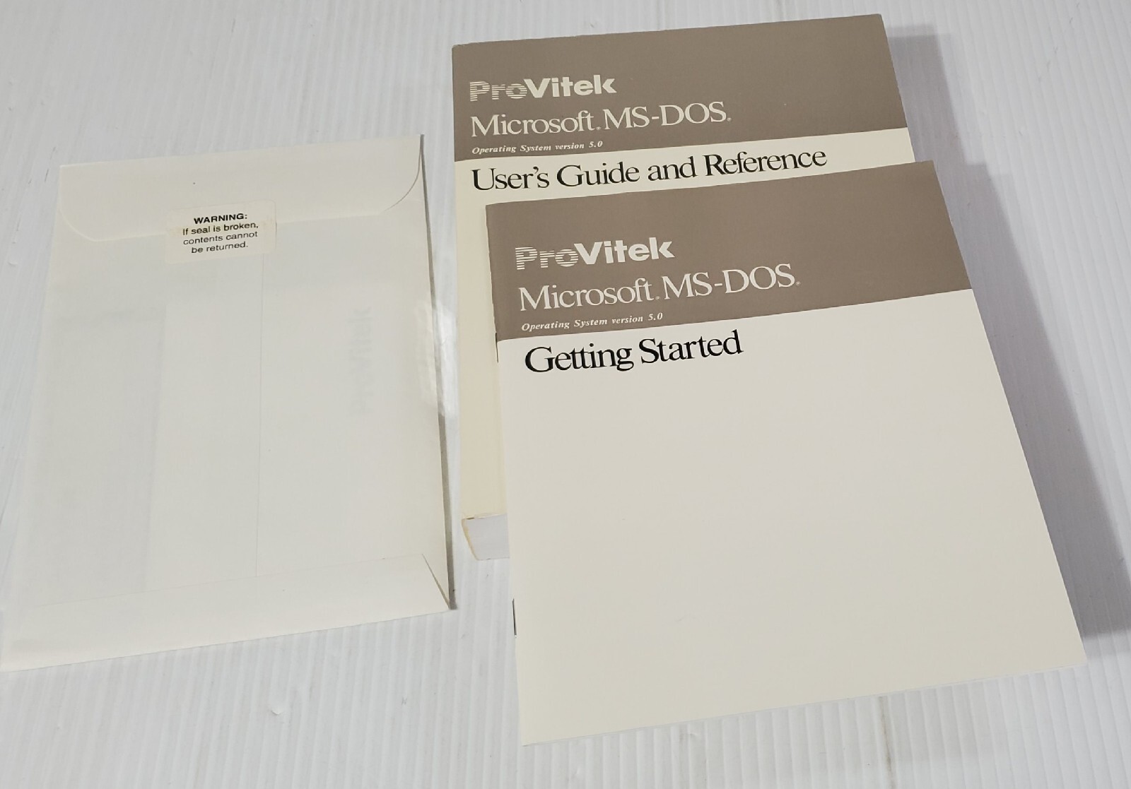 Original Microsoft MS-DOS 5.0 Operating System Version 5 on 5.25″