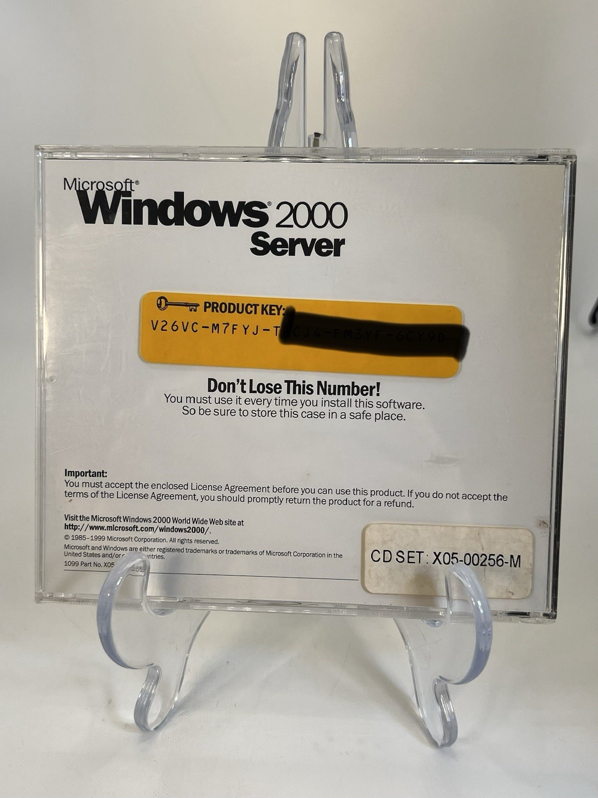 Windows 2000 Server Disks X05-01600 with License Key