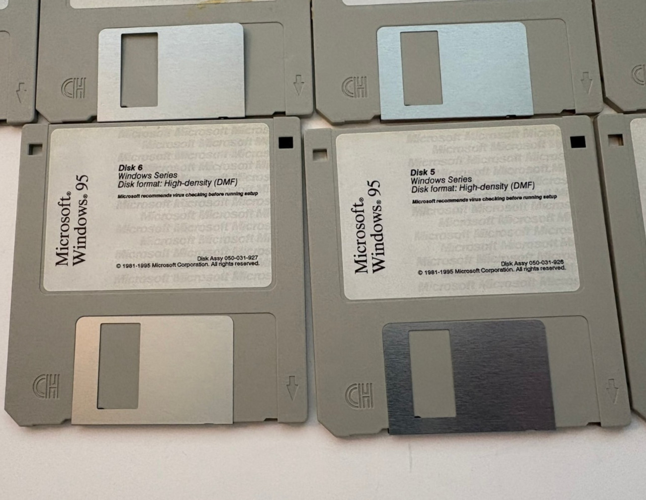 Microsoft Windows 95 Upgrade for Windows and DOS 3.5” Floppy Disks – Read Desc