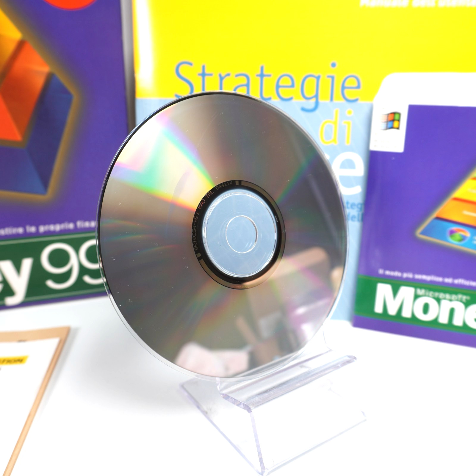 Microsoft Money 99 Windows CD-ROM – For Windows 95 / NT – Complete Box