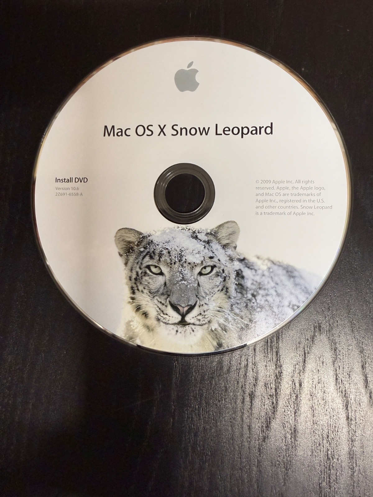 Apple Mac Snow Leopard OS X Server 10.6 plus OSX10.6 Snow Leopard NFR 2009