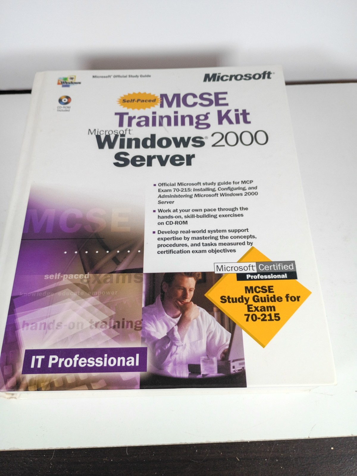 Self-Paced MCSE Training Kit Microsoft Windows 2000 Server (missing disc)