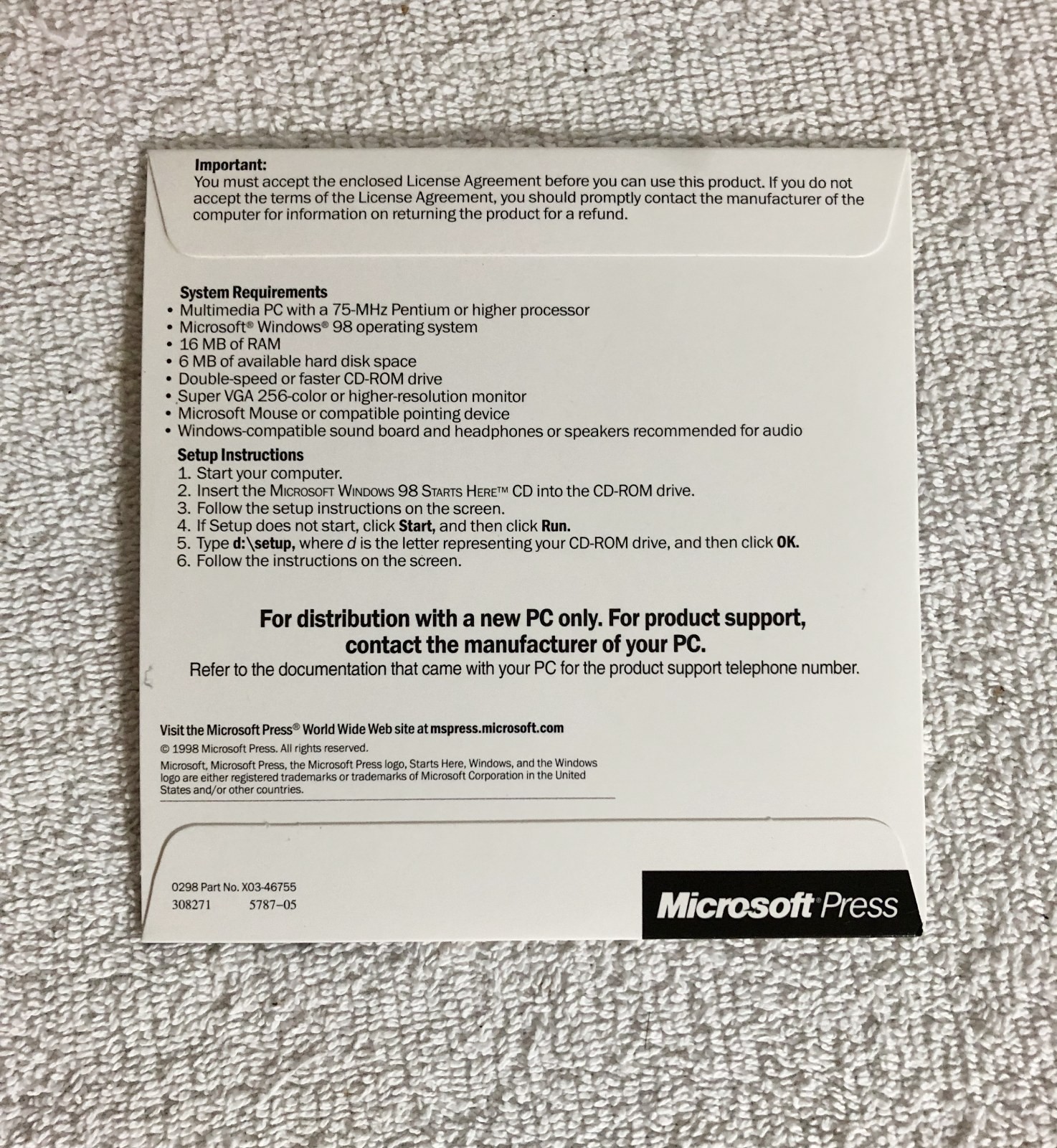 Vintage CD – Microsoft Windows 98 Starts Here