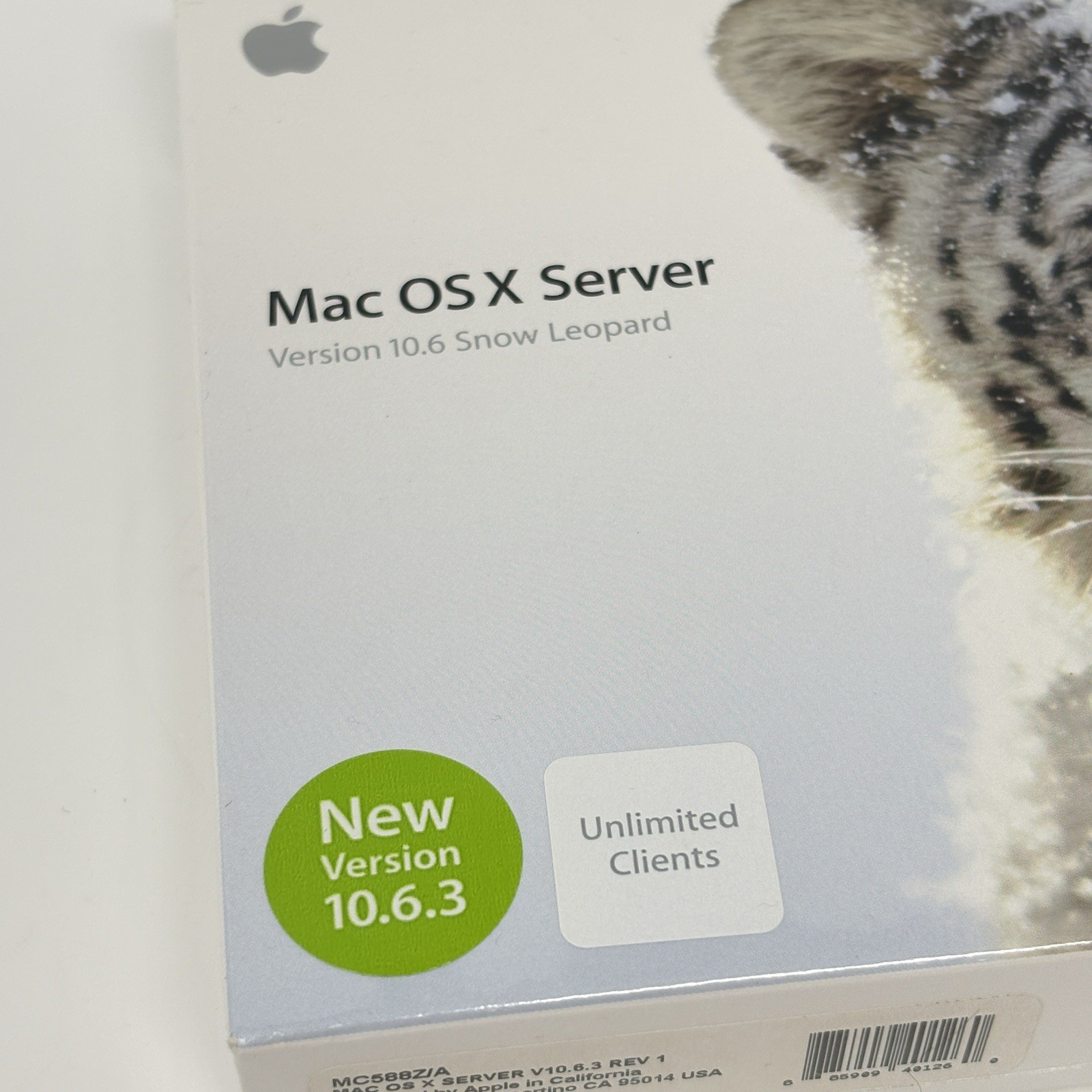 Apple Mac OS X Server v10.6 Snow Leopard Unlimited Client License MC588Z/A