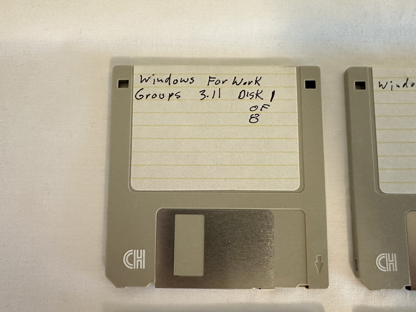 Microsoft Windows 3.11 on 3.5″ Floppy Disk install Workgroups 8 Disks