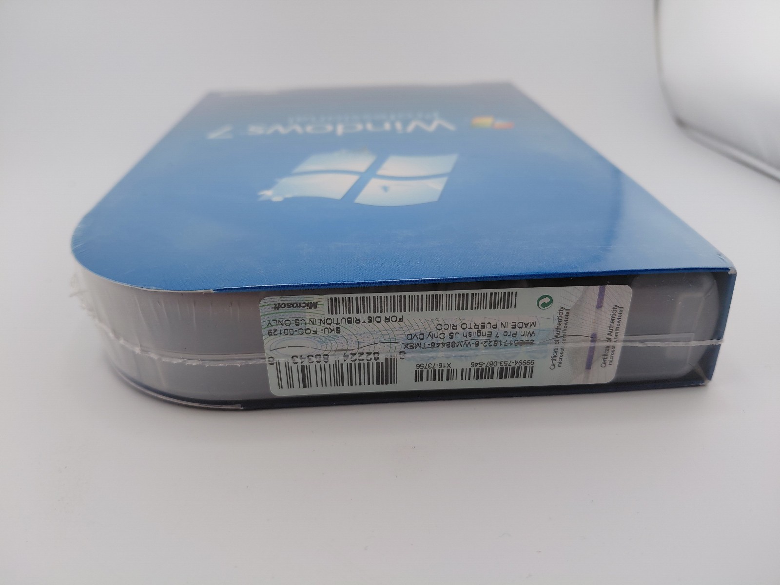 Microsoft Windows 7 Professional Full 32 & 64 Bit DVD Retail NEW-SEALED