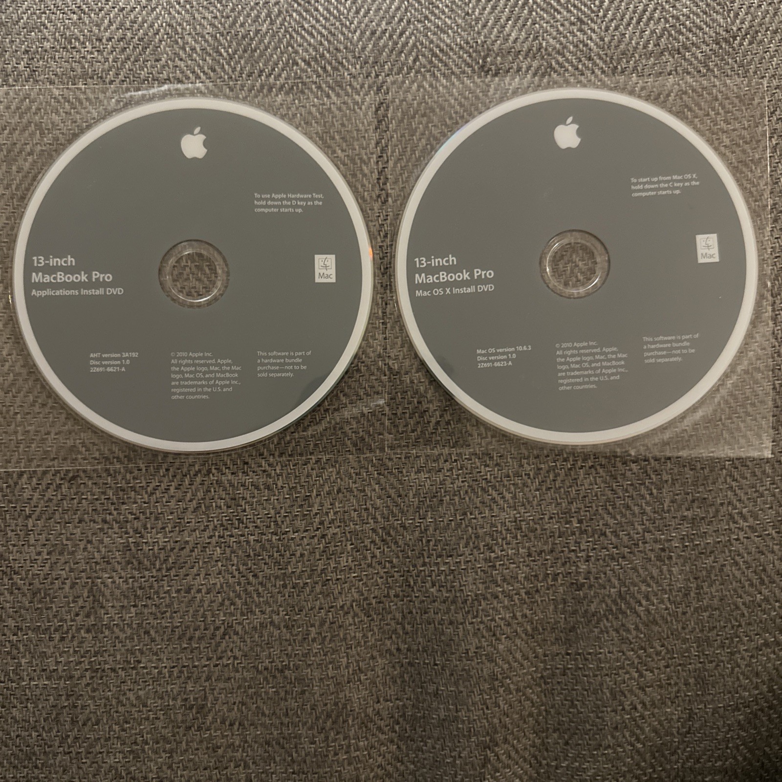 MacBook Pro OS X Install Disc 1 & 2 Version 10.5.2 2008 OEM