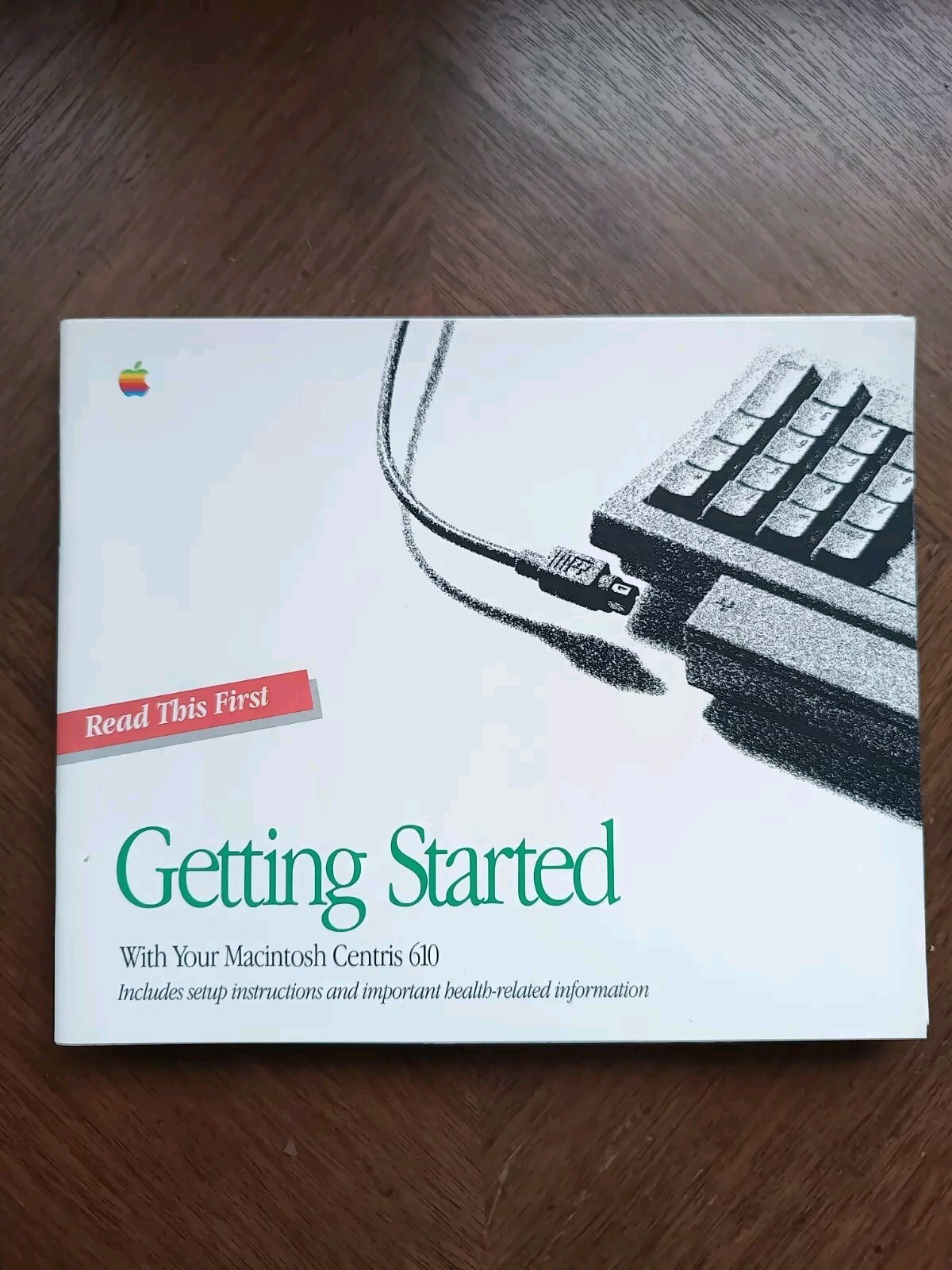 Apple Macintosh Centris 610 System 7.1 Disk Set and Manuals